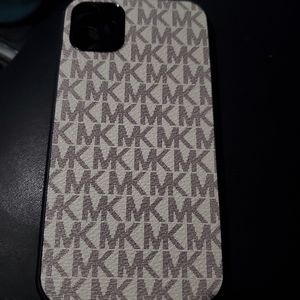 Mk iPhone 11 Beige phone case